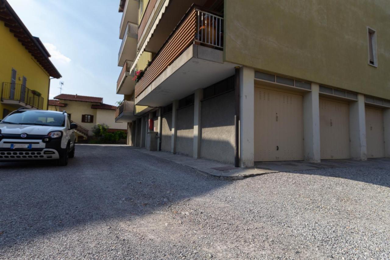 Mamma Ciccia Holiday Home - Casa Imperia Mandello del Lario Exterior foto